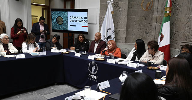 Galería. Reunión de trabajo con diputados