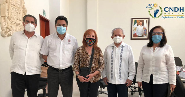 Entrega de la Certificación a los Centros de Justicia para las Mujeres de Campeche y de la Ciudad del Carmen.