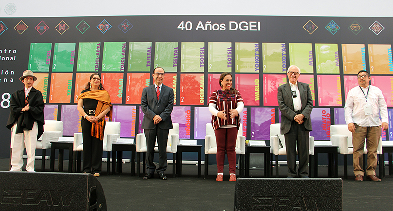 Foto 05 - Pueblos y Comunidades Indígenas