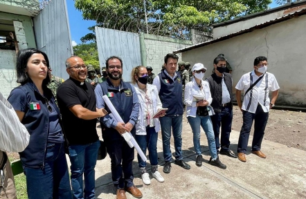 CNDH participa en mesa de diálogo entre autoridades del gobierno federal a petición de personas pobladoras de Aguililla, Michoacán