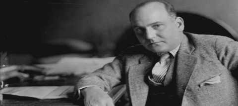 Genaro Estrada  Creador de la Doctrina Estrada, documento esencial para la autodeterminación mexicana. Nacimiento 2 de junio  