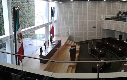 El Congreso del estado de Querétaro publica la Ley de la Comisión Estatal de Derechos Humanos, mediante la cual se creó la Comisión Estatal de los Derechos Humanos de Querétaro