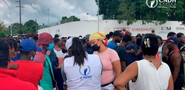 CNDH acompaña la manifestación de migrantes en Tapachula, Chiapas