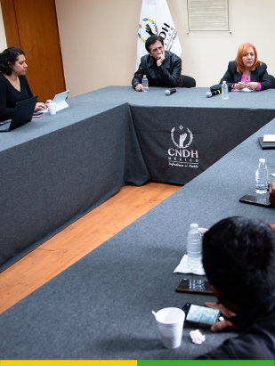 Víctimas de los hechos ocurridos en Iguala en 2014 se reúnen con la Presidenta de la CNDH